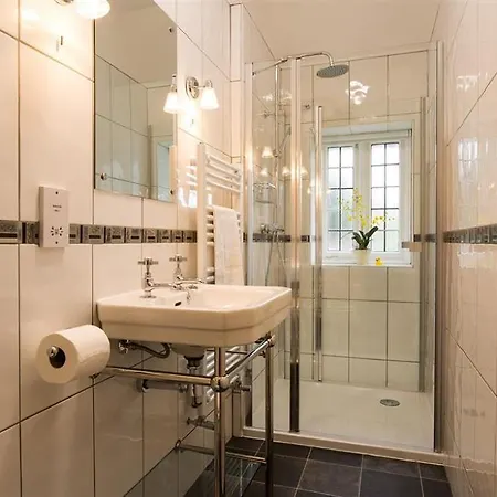 White Gables Holiday home *